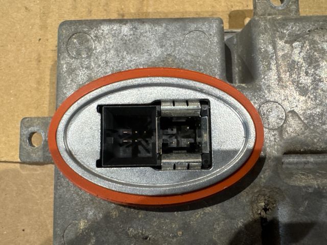 bontott BMW 7 Xenon Trafó