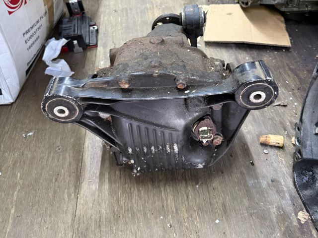 bontott BMW 8 Hátsó Differenciálmű