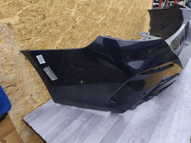 bontott BMW 8 Hátsó Lökhárító (Üresen)