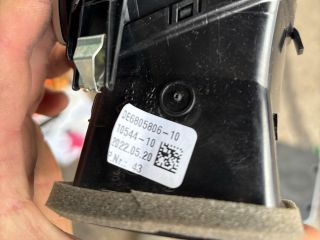 bontott BMW 8 Jobb Szellőző