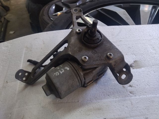 bontott BMW i3 Bal első Ablaktörlő Motor