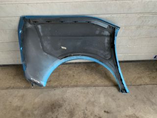 bontott BMW i3 Bal hátsó Sárvédő