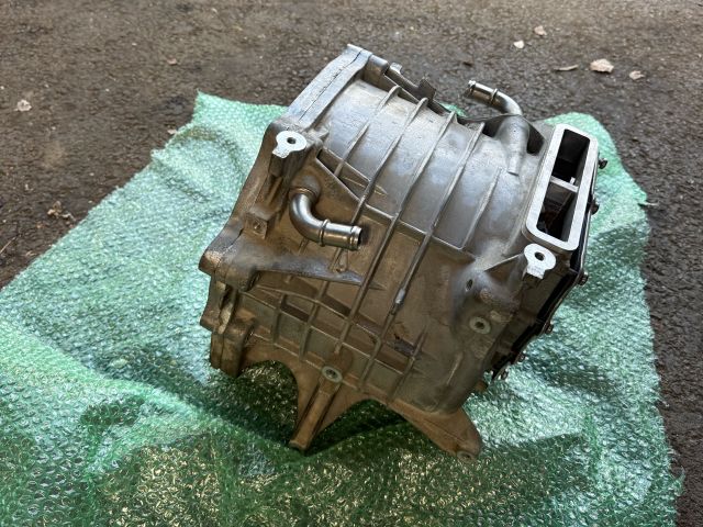 bontott BMW i3 Villanymotor