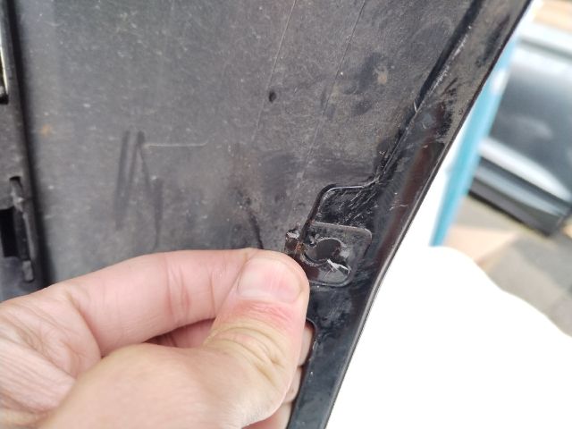 bontott BMW i3 Első Lökhárító (Üresen)