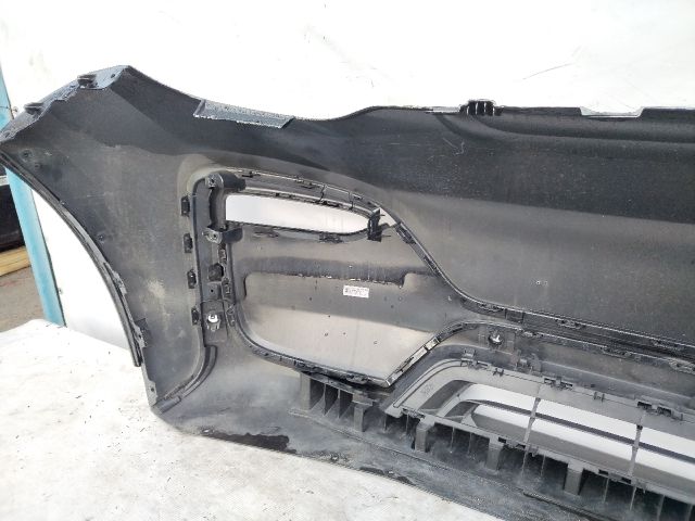 bontott BMW i3 Első Lökhárító (Üresen)