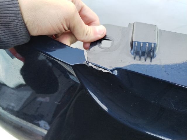 bontott BMW i3 Első Lökhárító (Üresen)