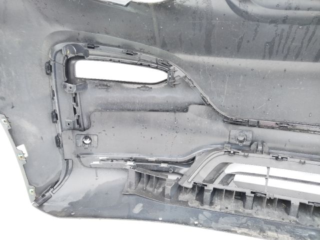 bontott BMW i3 Első Lökhárító (Üresen)