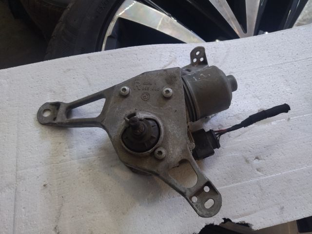 bontott BMW i3 Jobb első Ablaktörlő Motor