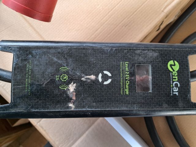 bontott BMW i3 Akkumulátor Töltő