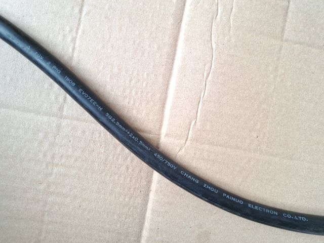 bontott BMW i3 Akkumulátor Töltő