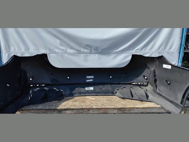 bontott BMW i4 Hátsó Lökhárító (Üresen)