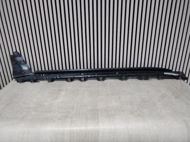 bontott BMW i4 Jobb Küszöb