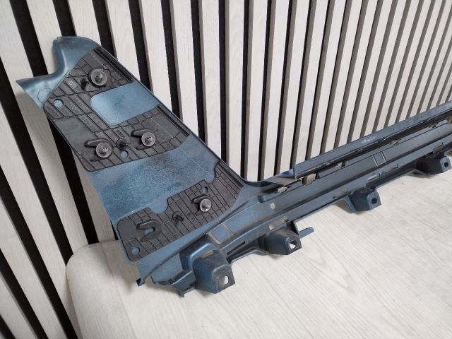 bontott BMW i4 Jobb Küszöb