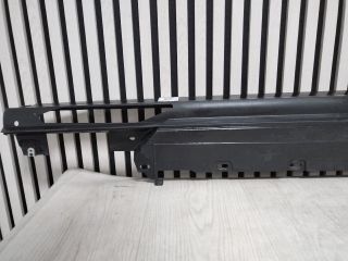 bontott BMW i4 Jobb Küszöb