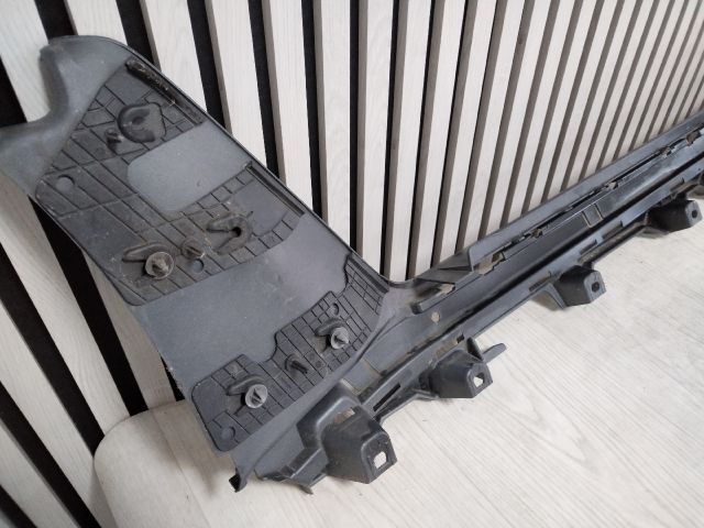 bontott BMW i4 Jobb Küszöb