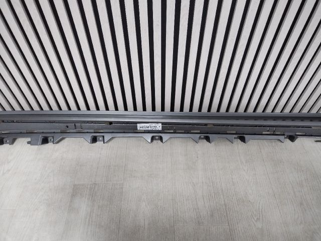 bontott BMW i4 Jobb Küszöb