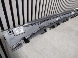 bontott BMW i4 Jobb Küszöb