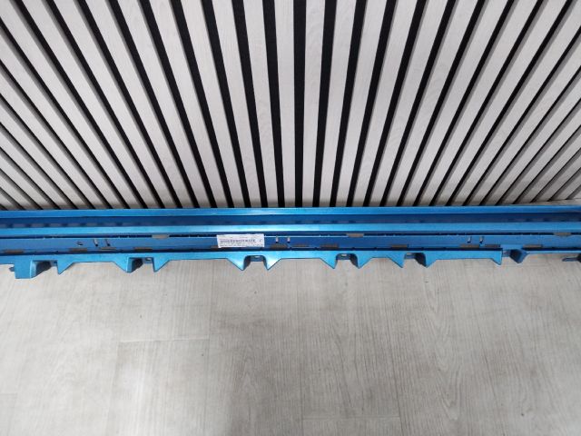 bontott BMW i4 Jobb Küszöb