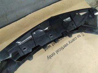 bontott BMW i8 Első Lökhárító (Üresen)