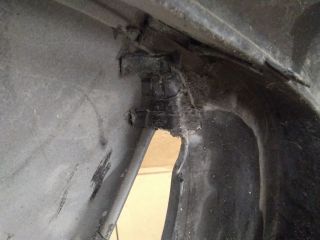 bontott BMW i8 Első Lökhárító (Üresen)