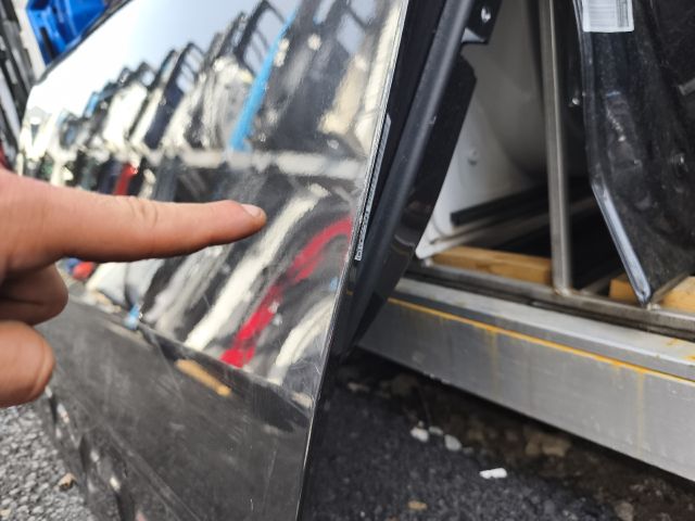 bontott BMW iX Bal első Ajtó (Üres lemez)