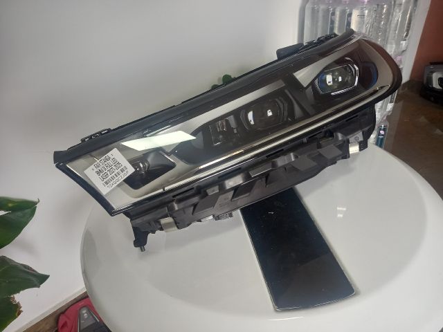 bontott BMW iX Bal Fényszóró