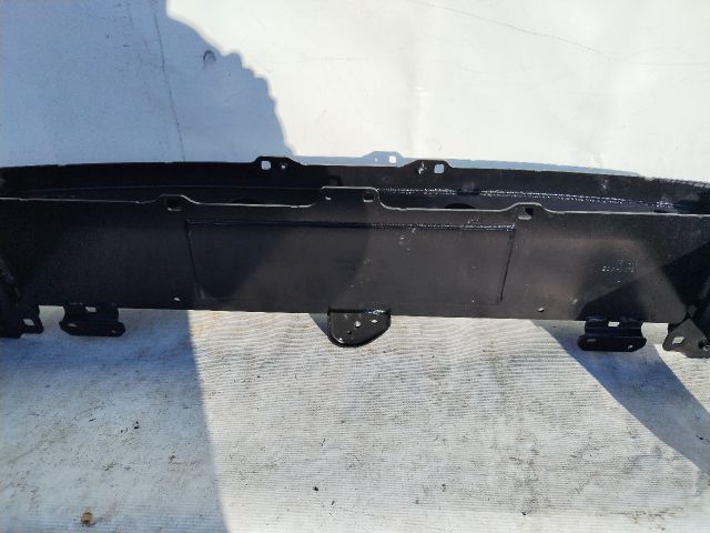 bontott BMW iX Első Lökhárító Merevítő (Fém)