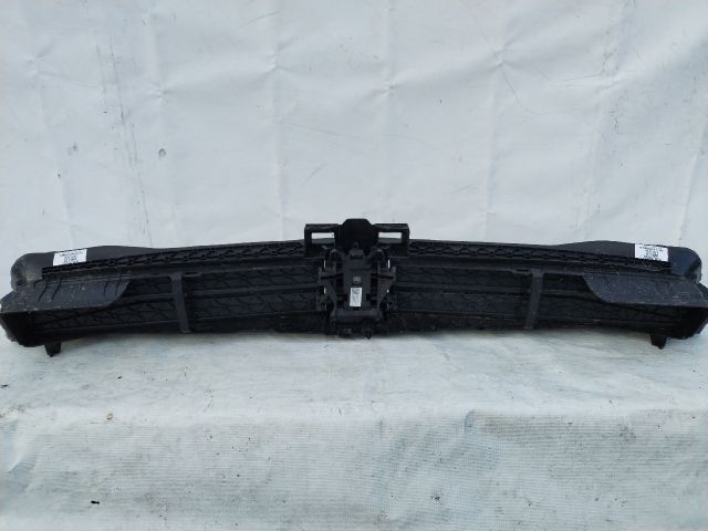 bontott BMW iX Hűtő Légterelő