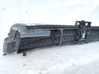 bontott BMW iX Hűtő Légterelő