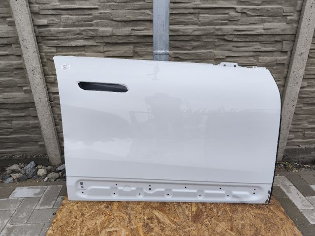 bontott BMW iX Jobb első Ajtó (Üres lemez)