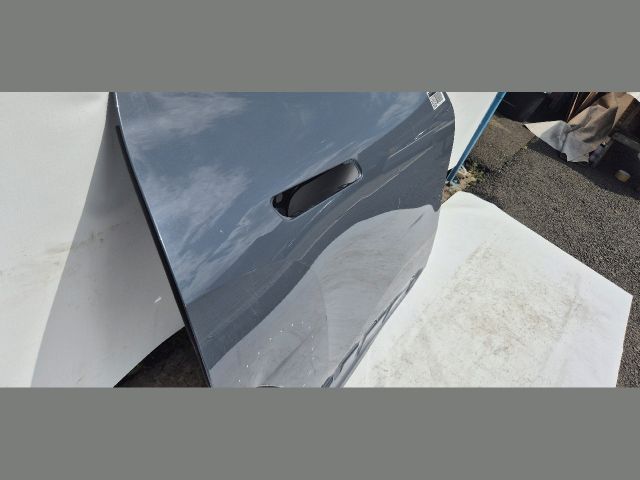 bontott BMW iX Jobb hátsó Ajtó (Üres lemez)