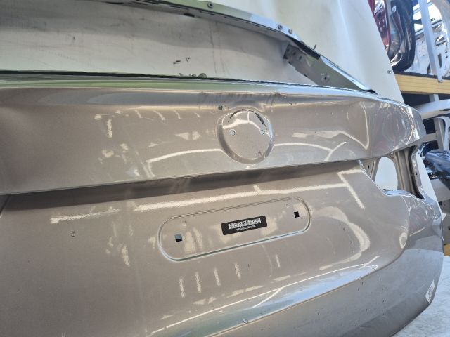 bontott BMW IX3 Csomagtérajtó (Üres lemez)