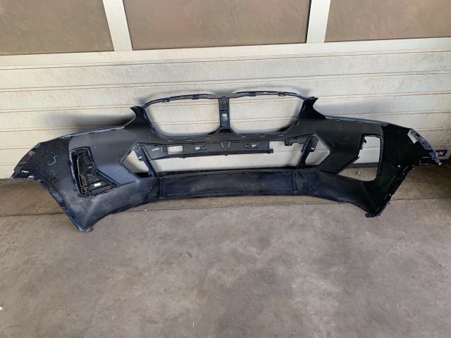 bontott BMW IX3 Első Lökhárító (Üresen)