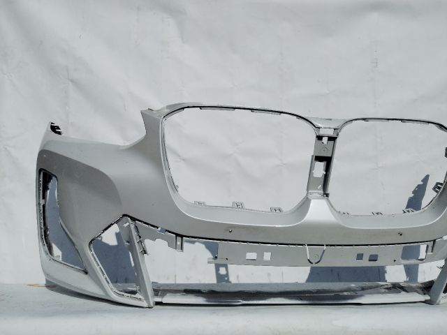 bontott BMW IX3 Első Lökhárító (Üresen)