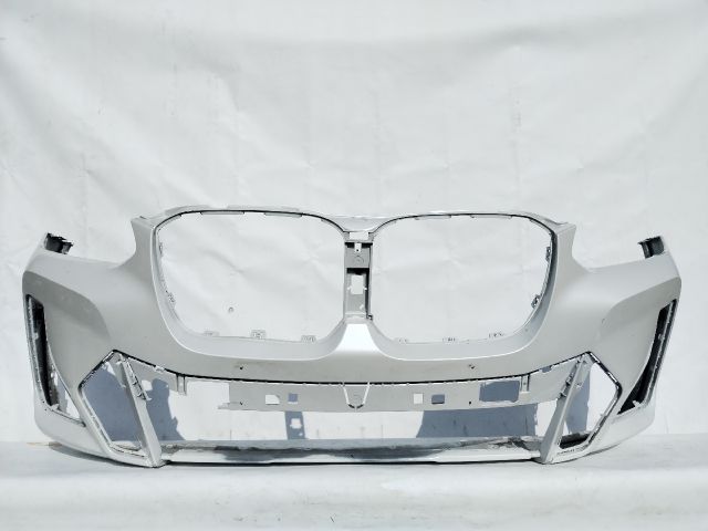 bontott BMW IX3 Első Lökhárító (Üresen)