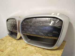 bontott BMW IX3 Hűtőrács