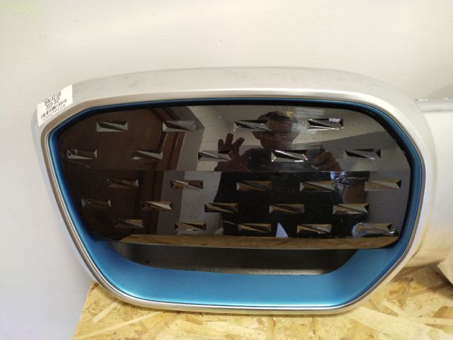 bontott BMW IX3 Hűtőrács