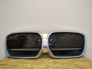 bontott BMW IX3 Hűtőrács