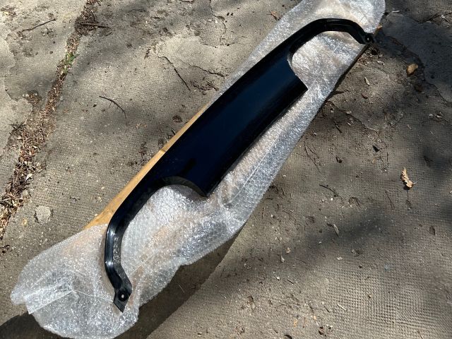 bontott BMW M4 Hátsó Lökhárító Alsó (Műanyag)