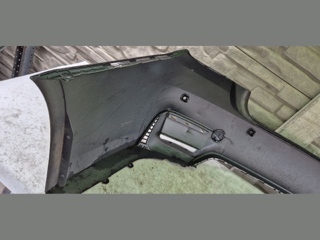 bontott BMW M4 Hátsó Lökhárító (Üresen)