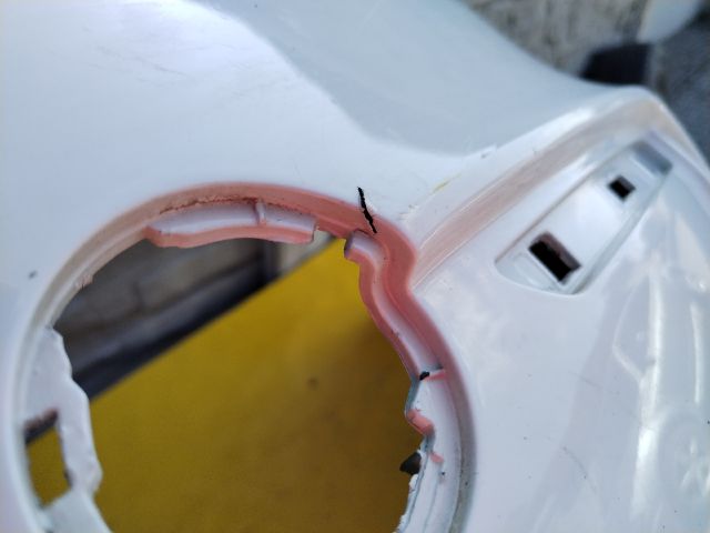 bontott BMW M4 Hátsó Lökhárító (Üresen)