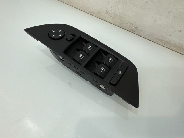 bontott BMW X1 Ablakemelő és Tükör Kapcsoló