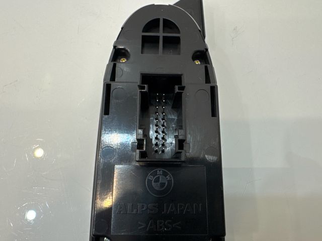 bontott BMW X1 Ablakemelő és Tükör Kapcsoló