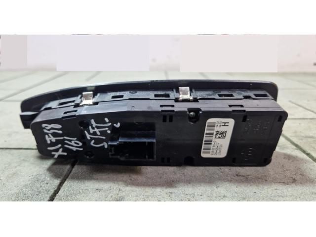 bontott BMW X1 Ablakemelő Kapcsoló Négyes / Kettes