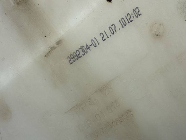 bontott BMW X1 Ablakmosó Tartály