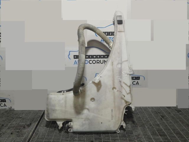 bontott BMW X1 Ablakmosó Tartály