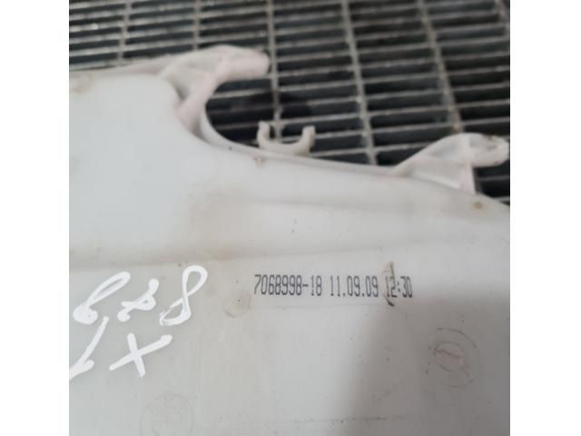 bontott BMW X1 Ablakmosó Tartály