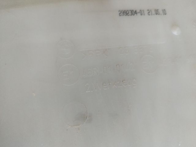 bontott BMW X1 Ablakmosó Tartály