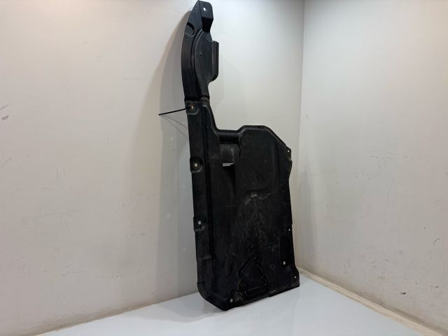 bontott BMW X1 Alsó Motorburkolat