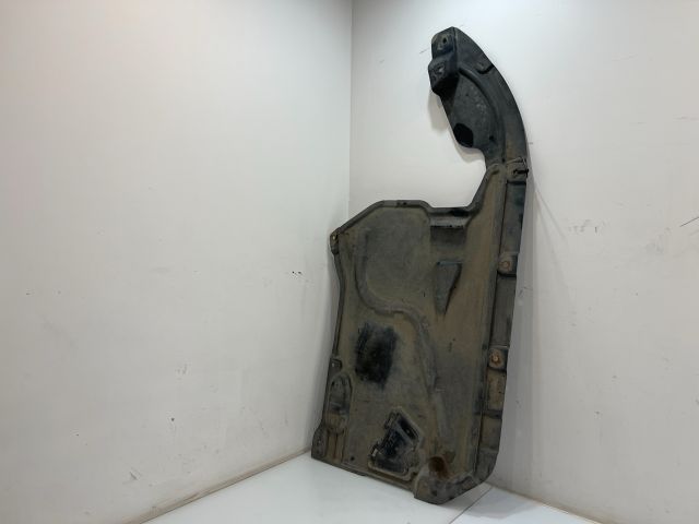 bontott BMW X1 Alsó Motorburkolat